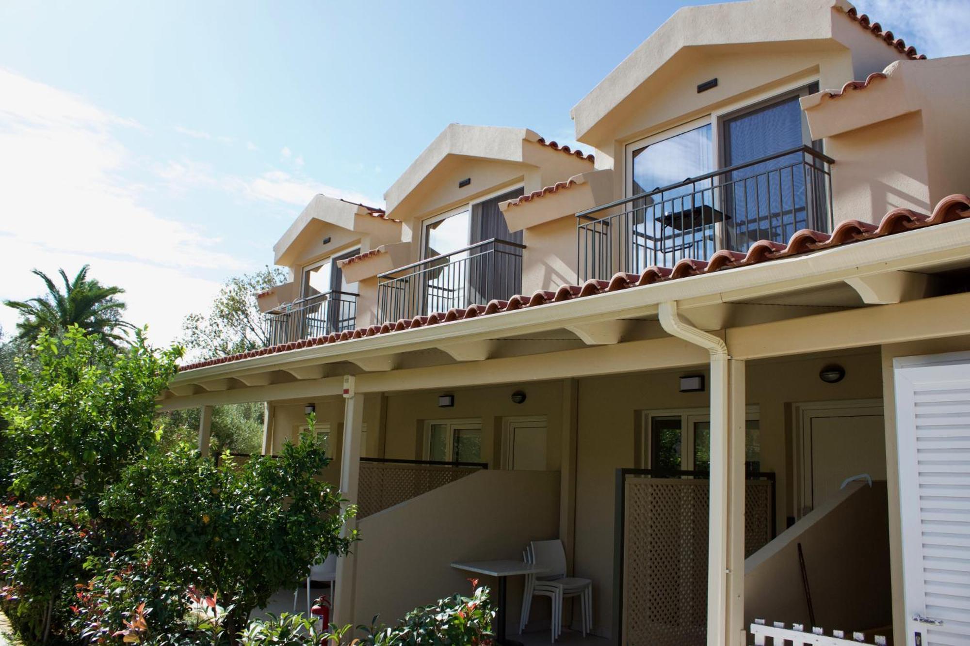 Makris Yialos Apartments Lassi  Extérieur photo